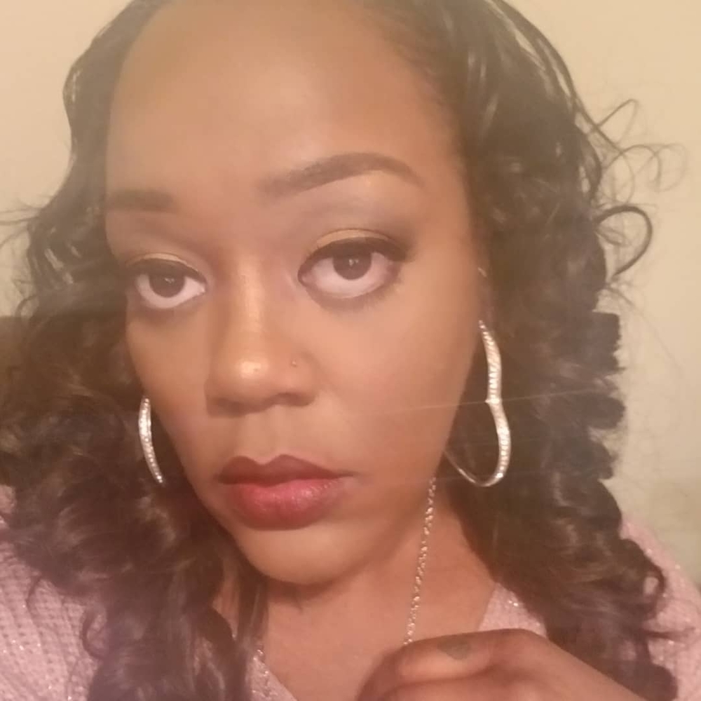 Meet your Posher, Andrea c.